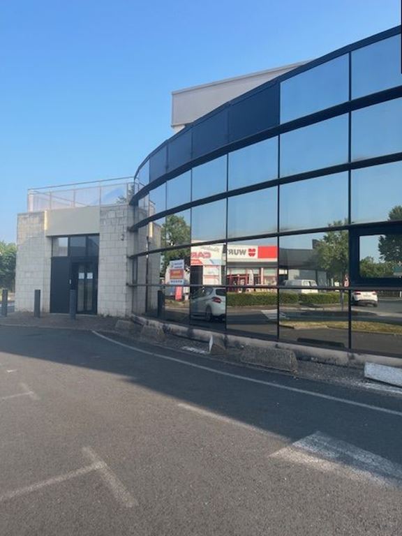 Appartement Local commercial BOULAZAC ISLE MANOIRE 1€ DINO OLGIATI IMMOBILIER Appartement Local commercial BOULAZAC ISLE MANOIRE 1€ DINO OLGIATI IMMOBILIER