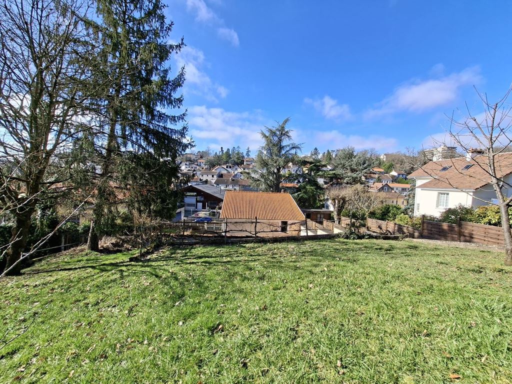 Maison en pierre PERIGUEUX 195000€ DINO OLGIATI IMMOBILIER Maison en pierre PERIGUEUX 195000€ DINO OLGIATI IMMOBILIER
