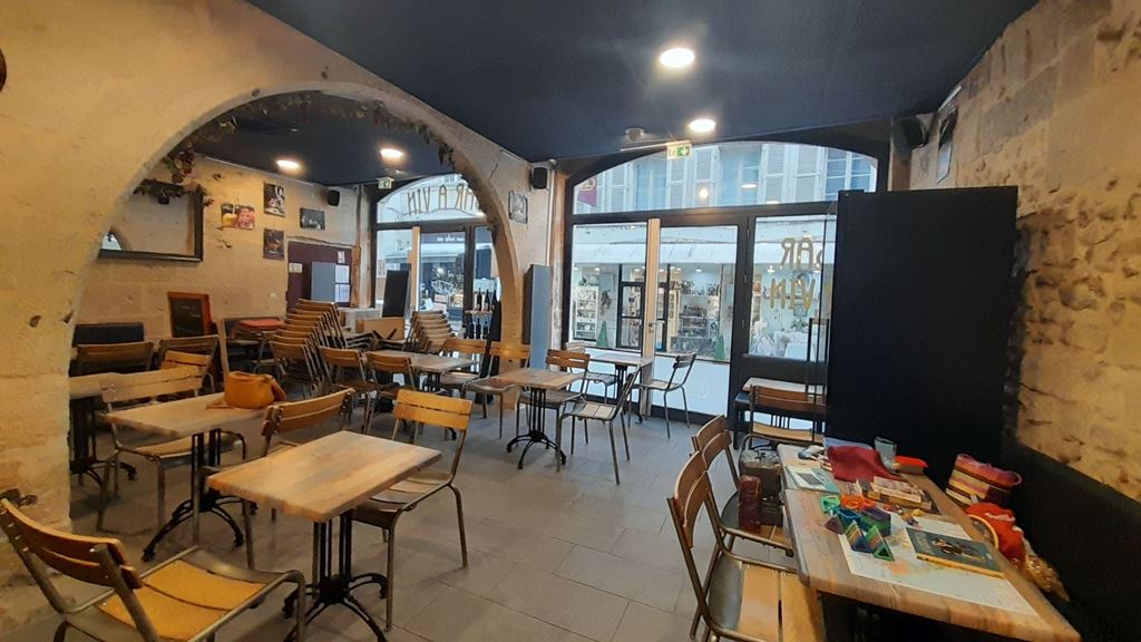 Appartement Local commercial PERIGUEUX 105000€ DINO OLGIATI IMMOBILIER Appartement Local commercial PERIGUEUX 105000€ DINO OLGIATI IMMOBILIER