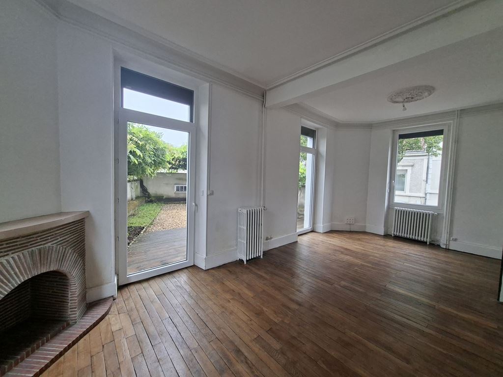 Maison de ville PERIGUEUX 295000€ DINO OLGIATI IMMOBILIER Maison de ville PERIGUEUX 295000€ DINO OLGIATI IMMOBILIER